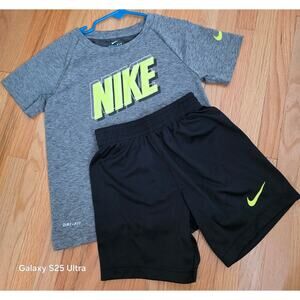 Nike Little Boys Dri-Fit T-Shirt & Shorts 2 Piece Set sz 4T